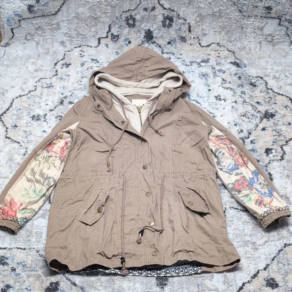 Skies Are Blue Utility Parka Jacket w/ Hood & Floral Print Sleeves (M) - Picture 1 of 6